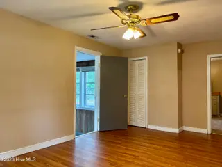 580 Gillikin Road, Beaufort, NC 28516 – photo 7: Primary Living Area w/ Access to Mudroom