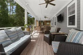 201 S Grist Mill Road, Hampstead, NC 28443 — 4-bedroom home in Pelican Reef, Hampstead, NC, photo 14 of 54: 67-DSC04307