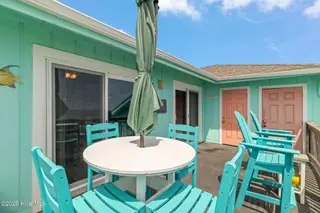 418 Carolina Beach Avenue N Unit 3b, Carolina Beach, NC 28428 – photo 5: 31-web-or-mls-GI - 418 Carolina Beach Av