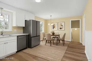 406 Carole Drive, Jacksonville, NC 28540 — 3-bedroom home in Pine Forest Acres, Jacksonville, NC, photo 12 of 42: staged-Carole Kitchen-contemporary (2)
