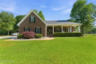 410 Whitebridge Road, Hampstead, NC 28443 – photo 2: 2-web-or-mls-dsc08865