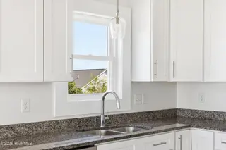 304 Oceanaire Lane, Surf City, NC 28445 – photo 18