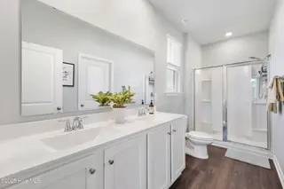 420 St Kitts Way, Winnabow, NC 28479 – photo 14: primary bath