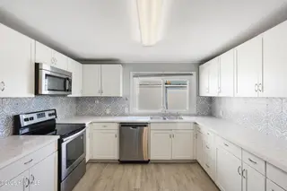 812 S 8th Street, Wilmington, NC 28401 – photo 12: 13_img_5952