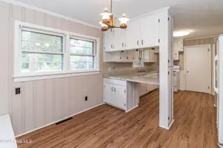 807 E Holly Street, Goldsboro, NC 27530 – photo 13: IMG_1565