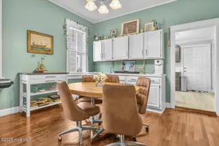 103 N 13th Street, Wilmington, NC 28401 — 6-bedroom home, Wilmington, NC, photo 13 of 60: 21-Final 103 N 13th St RJREM-1359
