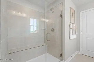 3528 Market Garden Drive N 227, Greenville, NC 27834 – photo 22: MPO 782 Ravenfield Charles Interior 27