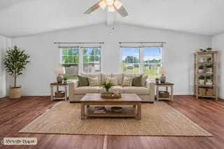 101 Aberdeen Lane, Jacksonville, NC 28540 – photo 8: Virtually Staged 2