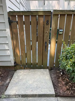812 Hidden Branches Close, Winterville, NC 28590 – photo 3: 812PatioGate