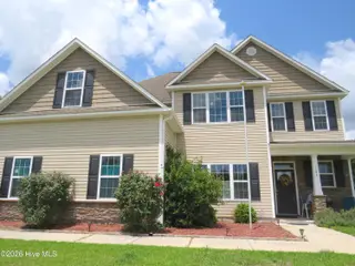 104 Falken Court, New Bern, NC 28562 – photo 3: IMG_0137
