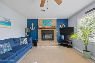 100 Leslie Lane, Havelock, NC 28532 — 3-bedroom home in Jerrett Estates, Havelock, NC, photo 6 of 43: 100 Leslie Ln., Havelock, NC
