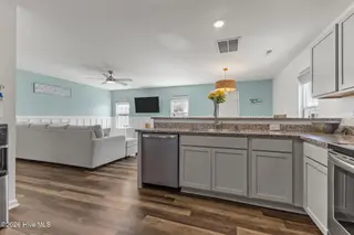 231 Hickory Shores Drive, Newport, NC 28570 – photo 13: Kitchen
