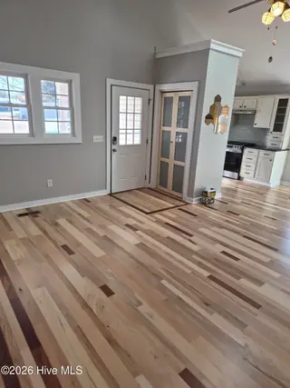 2105 Gibson Avenue, Wilmington, NC 28403 — 3-bedroom home in Carolina Place, Wilmington, NC, photo 5 of 26