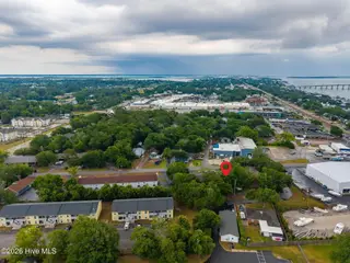 113 Bonner Avenue 105, Morehead City, NC 28557 – photo 7: 32-web-or-mls-chadwick-visuals-113-bonne
