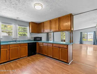 51 King Arthur Drive, Whiteville, NC 28472 – photo 15: 18-web-or-mls-CAMMediaLLC.com (29 of 46)