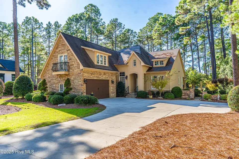 18 Augusta Drive, Southern Pines, NC 28387 – photo 1 of 54: 18 Augusta Drive