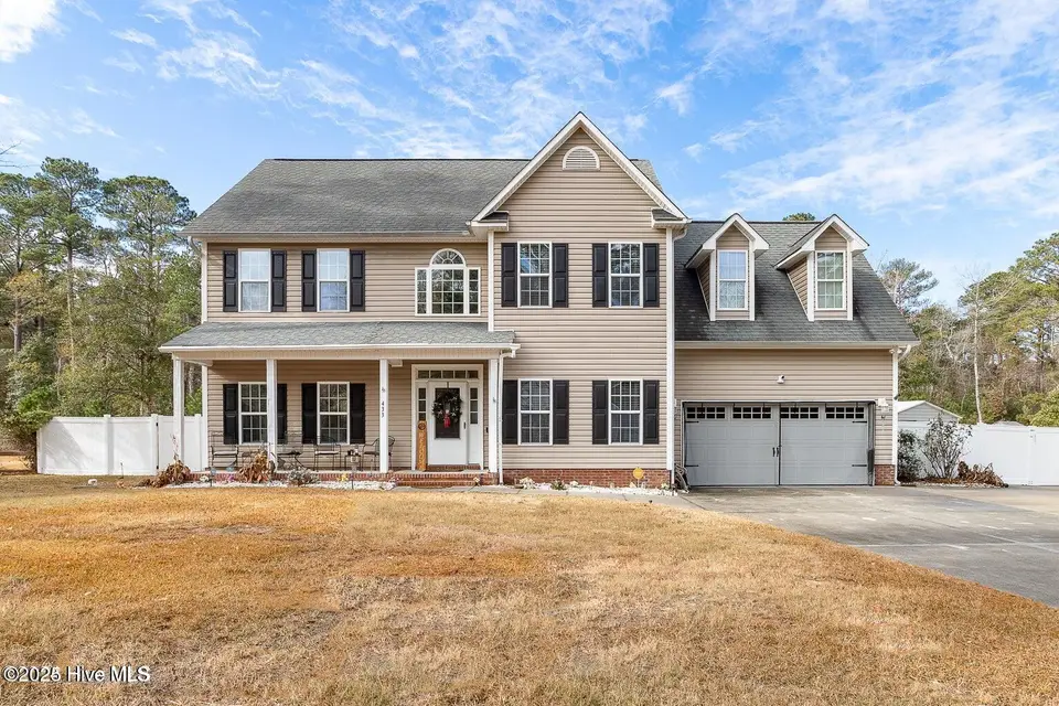 433 Ridge Road, Jacksonville, NC 28540 — 3-bedroom home in Riverwood Estates, Jacksonville, NC, photo 1 of 38