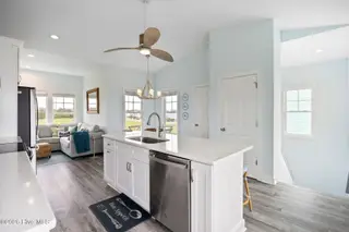 494 Ocean Boulevard W, Holden Beach, NC 28462 – photo 3