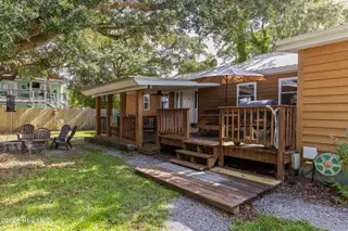 105 NW 7th Street, Oak Island, NC 28465 – photo 14