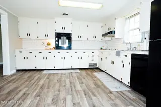 489 Hwy 58 S, Kinston, NC 28504 – photo 20: kinstonhouseDJC_8303