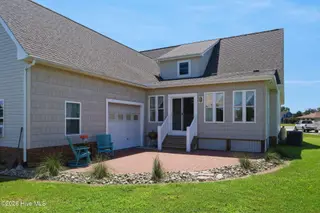 105 Franklin Court, Cedar Point, NC 28584 – photo 7: 7 Back patio