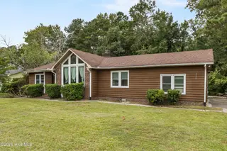 338 N Colony Circle N, Wilmington, NC 28409 — 3-bedroom home in Millbrook, Wilmington, NC, photo 3 of 34: 3_front exterior