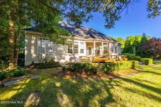 406 Hillcrest Drive, Morehead City, NC 28557 – photo 3: 406 Hillcrest Drive