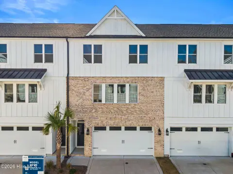 820 Anchors Bend Way, Wilmington