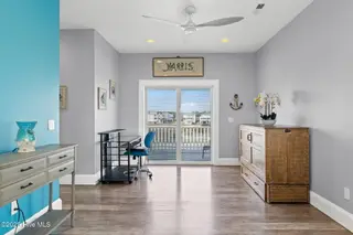 449 E Fourth Street, Ocean Isle Beach, NC 28469 – photo 7: 32-web-or-mls-CAMMediaLLC.com 449-32
