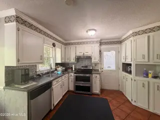 2256 Kathleen Drive, Greenville, NC 27858 – photo 6: IMG_0612