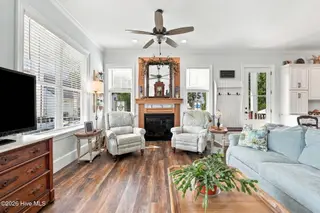 221 S King Street, Bath, NC 27808 – photo 6: 25-web-or-mls-IMG_4072-edit