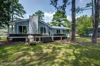 5724 Gondolier Drive, New Bern, NC 28560 – photo 22: 10-5724_Gondolier-38