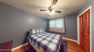 409 Henderson Drive, Jacksonville, NC 28540 – photo 24: 409-Henderson-09042025_070422