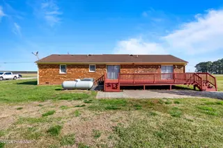 1045 Simpson Ditch Road, Elizabeth City, NC 27909 – photo 5: 7-web-or-mls-simpsonditch-16
