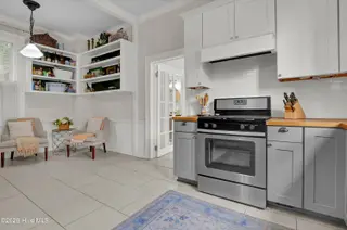 312 N 6th Street, Wilmington, NC 28401 – photo 18: Kitchen + Breakfast Nook