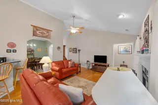 8705 Plantation Landing Drive, Wilmington, NC 28411 – photo 9: 28_living room