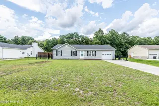 106 Linden Road, Richlands, NC 28574 – photo 2