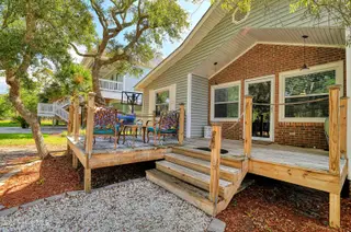 206 NE 51st Street, Oak Island, NC 28465 – photo 19: B_3V6A6524y