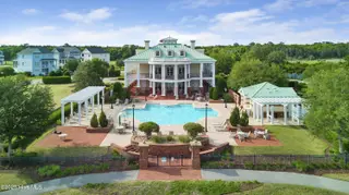 818 Cannonsgate Drive, Newport, NC 28570 – photo 18: CLUBHOUSE & POOL