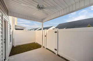 1909 Newbury Way D, Greenville, NC 27834 – photo 5: 8-web-or-mls-BLS_0002