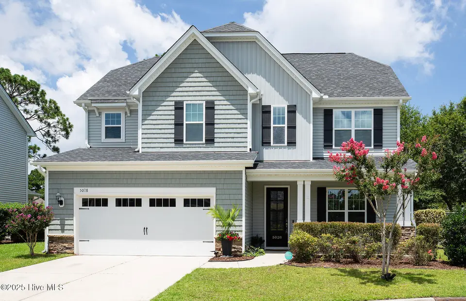 5028 Laurenbridge Lane, Wilmington, NC 28409 – photo 1 of 50: Laurenbridge5028-1FShaneL33A6843crop