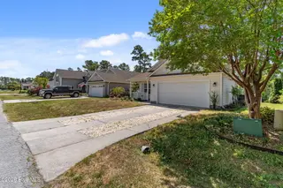 5014 N Hampton Drive SE, Southport, NC 28461 – photo 14: 53-web-or-mls-DSC04821