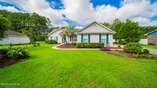 850 Meadow Lane SW, Calabash, NC 28467 — 3-bedroom home in Carolina Cove, Calabash, NC, photo 4 of 28