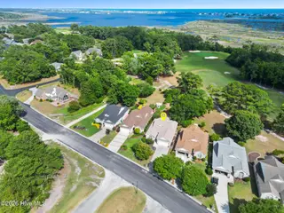 122 N Shore Drive, Sneads Ferry, NC 28460 — 2-bedroom home in North Shore Country Club, Sneads Ferry, NC, photo 15 of 21