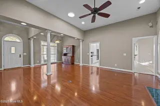 509 S Middleton Drive NW, Calabash, NC 28467 – photo 5: 42-web-or-mls-IMG_2543