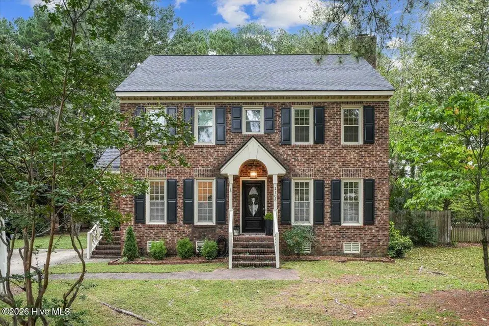 2108 Burnside Drive NW, Wilson, NC 27896 — 3-bedroom home in Woodridge, Wilson, NC, photo 1 of 42: Front