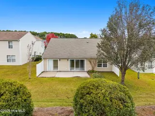 927 Wyndfall Drive SW, Sunset Beach, NC 28468 — 3-bedroom home in Wyndfall, Sunset Beach, NC, photo 14 of 49: 9-web-or-mls-CAMMediaLLC.com 927-6