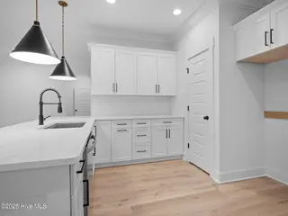 293 E Ivybridge Drive, Hubert, NC 28539 – photo 12: Kitchen