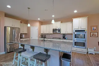 4711 Waves Point, Wilmington, NC 28412 — 3-bedroom waterfront home in Riverlights, Wilmington, NC, photo 22 of 62