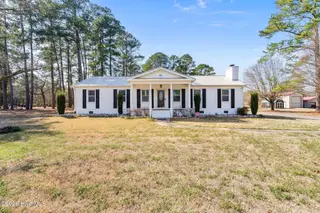 108 Brockwood Avenue, Goldsboro, NC 27530 — 3-bedroom home in Brockwood, Goldsboro, NC, photo 1 of 31: Main